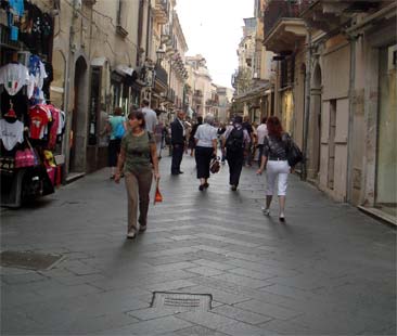 Messina – Fisco: Taormina querela il Veneto. Quali evasori? Turismo in agonia