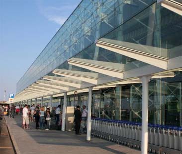 Veroconsumo prepara denuncia all’Antitrust per evitare il “monopolio dei cieli” in Sicilia