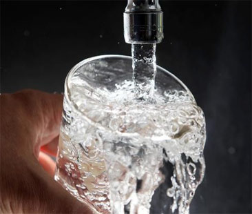 Acqua del rubinetto, potabile dopo le analisi e i trattamenti