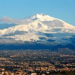 Angeli dell’Etna in difesa del tesoro di tutti. Domenica 29 una raccolta speciale di rifiuti