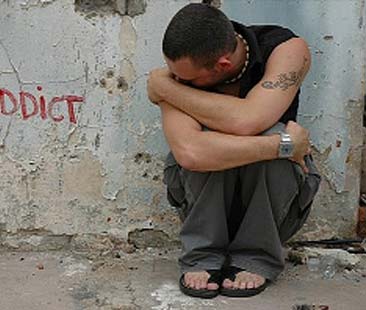 Sicilia: 9.410 nuovi utenti del SerT. Il 48,2% di essi prende metadone Sicilia: 9.410 nuovi utenti del SerT. Il 48,2% di essi prende metadone