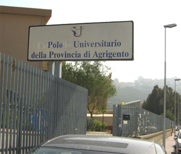 Consorzi universitari a rischio Consorzi universitari a rischio