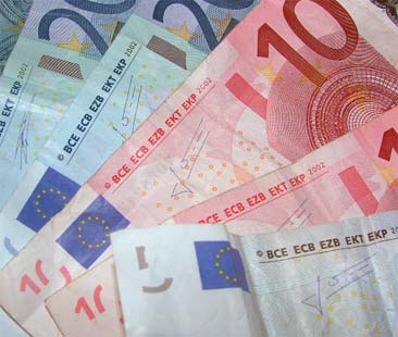 Regione siciliana, spese di funzionamento. Lombardia batte Sicilia 115 a 551