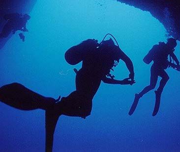 Immersioni? Sì ma con prudenza. I consigli per non correre rischi