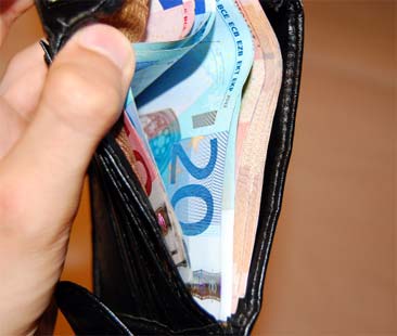 Il “caro prezzi” colpisce più l’Isola che Lombardia, Toscana e Veneto Il “caro prezzi” colpisce più l’Isola che Lombardia, Toscana e Veneto