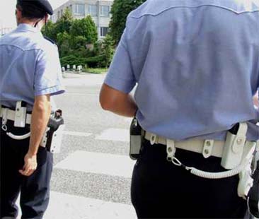 Single e lavori tutto il giorno? I vigili non ti troveranno mai