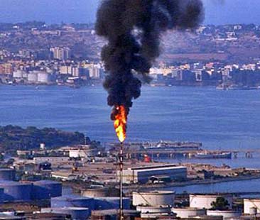 Priolo: l’estate sta finendo ma i forti miasmi continuano