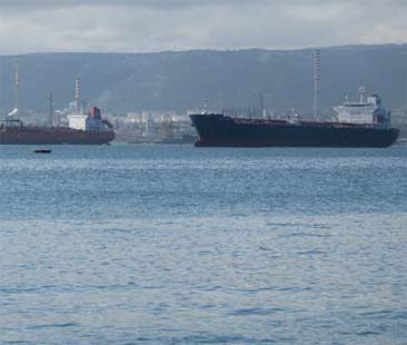 Augusta scopre un altro problema: le emissioni inquinanti delle navi