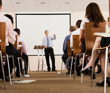 Formazione nel caos, diffida dei dipendenti Formazione nel caos, diffida dei dipendenti