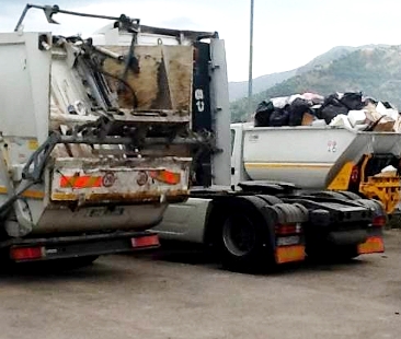 Palermo – A Monreale netturbini ancora senza stipendi, cresce il rischio igienico-sanitario