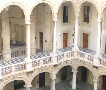 Non 70, ma 50 deputati secondo la L. 138/11