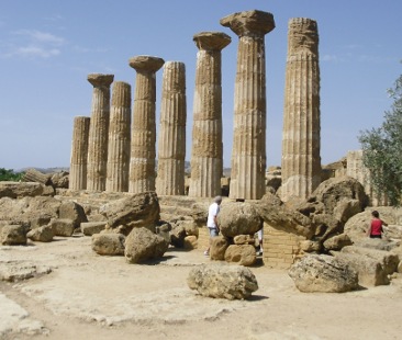 Un tesoro è nascosto nella Valle dei Templi, ma l’antica città di Akragas resta nell’oblio