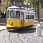 Lisbona: la luce bianca della città sull’Atlantico