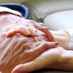 Assistenza disabili, responsabilità scaricata sulle famiglie