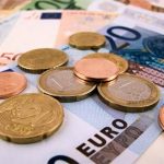 L’Italia è in recessione, ma la caduta frena