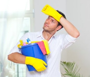 Sicilia: via le donne dai fornelli. Arrivano gli uomini in grembiule Sicilia: via le donne dai fornelli. Arrivano gli uomini in grembiule