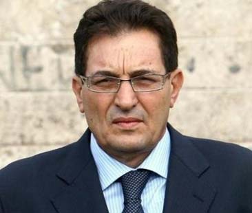 “Tredici dirigenti generali quanti gli assessorati”