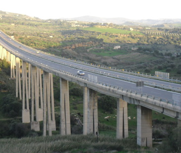 Agrigento – Settore edile messo in ginocchio dalla crisi. E senza infrastrutture la provincia affonda