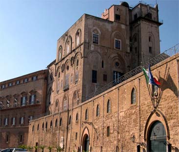 Ars 88 milioni più del Consiglio Lombardia