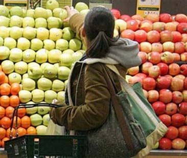 Consumatori isolani più tutelati con Sicilia chilometro zero Consumatori isolani più tutelati con Sicilia chilometro zero