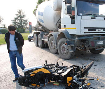 Alcol e droga gli ingredienti delle stragi del sabato sera