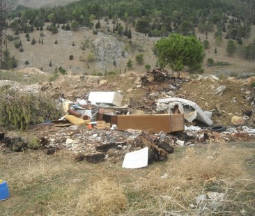 Palermo – Inciviltà dilagante e rifiuti ingombranti. È allarme immondizia a Carini