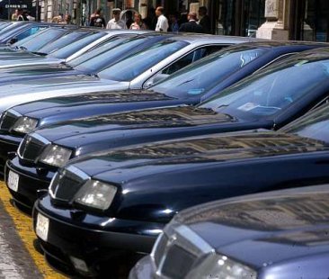 Trapani – Una provincia da 200 auto blu