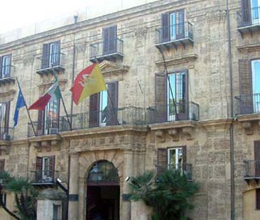 Regione, il bilancio 2013 è falso