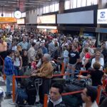 Volo cancellato, assistenza e compensazione pecunaria