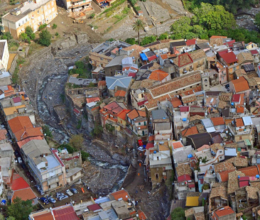 Messina – La sicurezza resta un optional mentre non si fermano le frane Messina – La sicurezza resta un optional mentre non si fermano le frane