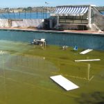 Siracusa – Quando l’unico sport comunale è lo spreco. Ad Augusta piscina foglia di fico, campetto pericoloso