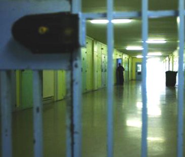 Ospedale psichiatrico giudiziario, rinviata chiusura: i diritti dei detenuti dovranno attendere ancora un anno Ospedale psichiatrico giudiziario, rinviata chiusura: i diritti dei detenuti dovranno attendere ancora un anno