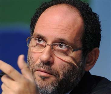 Ingroia: “Non lascio la Magistratura” Ingroia: “Non lascio la Magistratura”