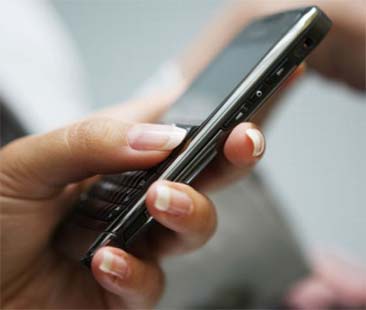 Sms più cari della media Ue. Antitrust invia parere all’Agcom Sms più cari della media Ue. Antitrust invia parere all’Agcom