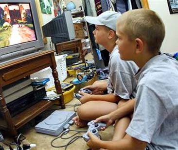 Adolescenza sempre più… virtuale. Si riduce il divario con il Nord