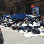 Palermo – L’Amia affonda tra anni di debiti. La città in un mare di rifiuti