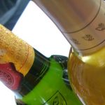 Alcol, consumi contenuti. Ma aumentano le sbronze