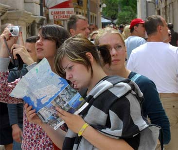 Stancheris pronta a sbloccare il bando per le guide turistiche Stancheris pronta a sbloccare il bando per le guide turistiche