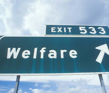 Invecchiamento della popolazione e ripercussioni sul Welfare Invecchiamento della popolazione e ripercussioni sul Welfare