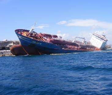 Gelso M, iniziate le operazioni in mare per il taglio e la successiva demolizione