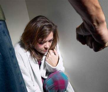 Femminicidio: l’anno dell’orrore. In Sicilia 15 vittime nel 2012