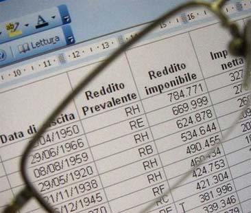 Ue, lotta all’evasione fiscale. Mille miliardi da recuperare