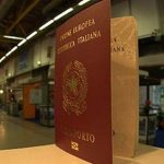 Passaporto in regola solo con marca da bollo telematica
