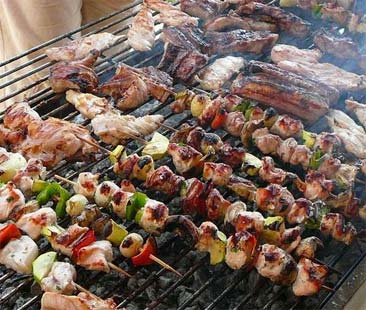 Igiene alimentare: nei barbecue più batteri fecali che sul water Igiene alimentare: nei barbecue più batteri fecali che sul water