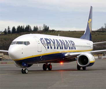 Voli low cost, come prenotarli senza sorprese sul prezzo