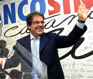 Domani l’insediamento di Enzo Bianco come sindaco di Catania Domani l’insediamento di Enzo Bianco come sindaco di Catania