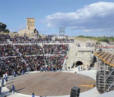In Sicilia con la cultura non si mangia In Sicilia con la cultura non si mangia