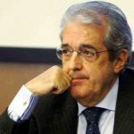 Saccomanni: “La crisi sta finendo”. Squinzi: “Non vedo proprio la luce”
