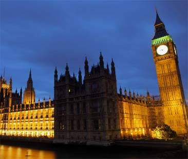 Londra, differenziata in unico contenitore poi ci pensa l’impianto di separazione