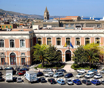 Messina – Università, sonora bocciatura è ultima in Italia per la ricerca Messina – Università, sonora bocciatura è ultima in Italia per la ricerca